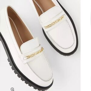 Chain Leather Loafer